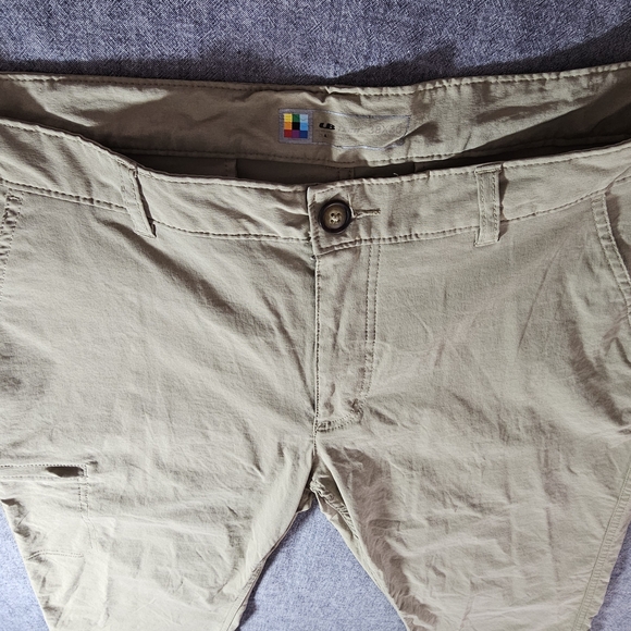 UNIONBAY Men's Ranier Travel Pants - Picture 2 of 7